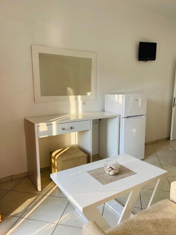 Orea Hotel Химар Екстериор снимка